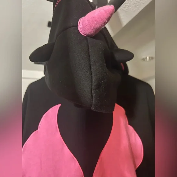 Sold - Picture 5 of 9